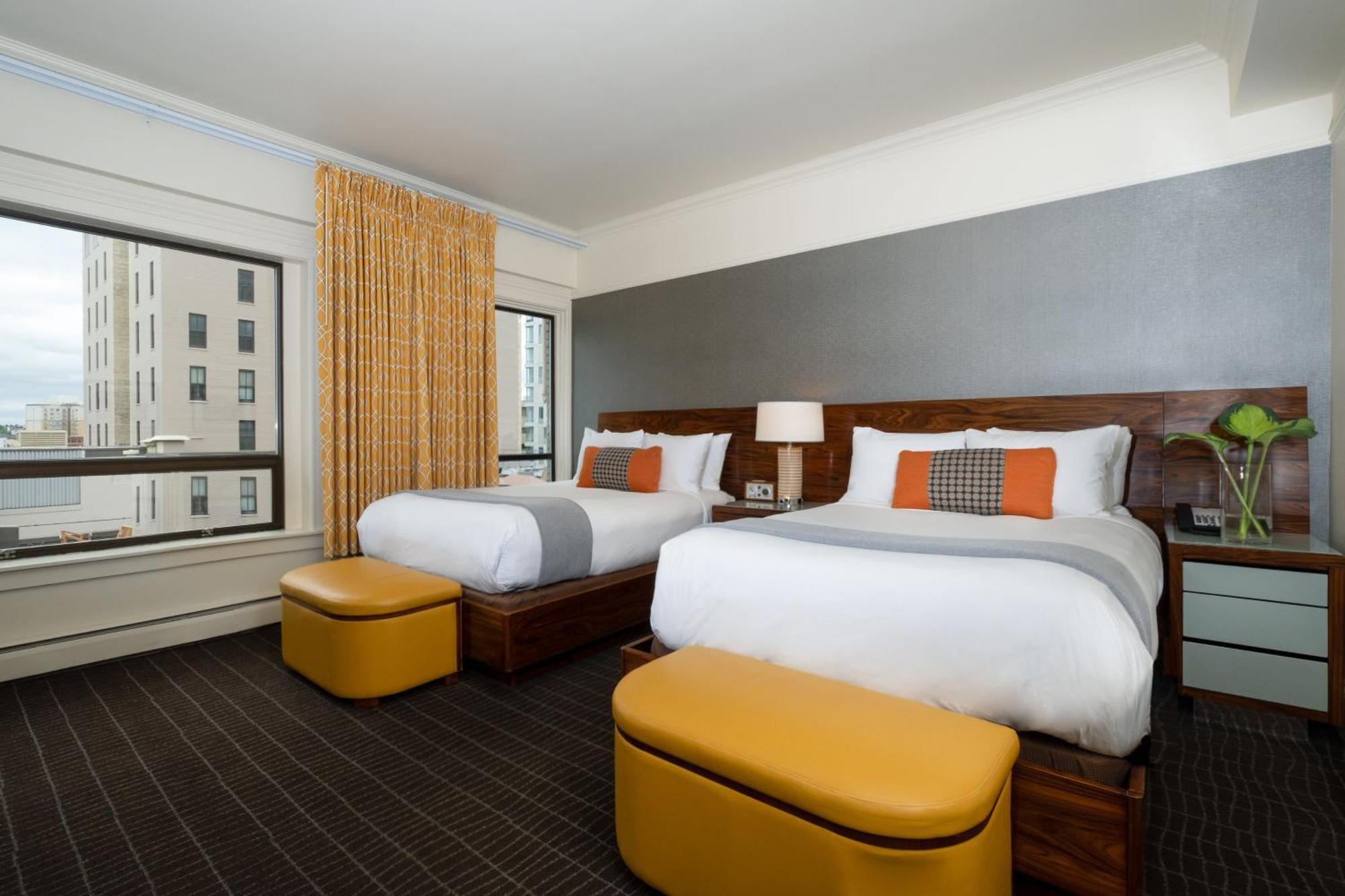 Hotel Lucia, A Provenance